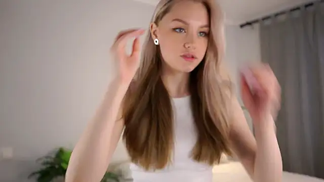 Snapshot of CherieSprinzl chatting on November 2, 6:49 am CherieSprinzl online show from November 2, 6:49 am