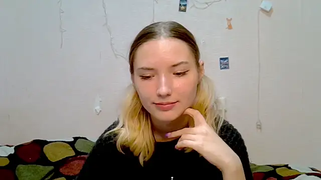  kikiclark   online show from September 27, 8:47 pm