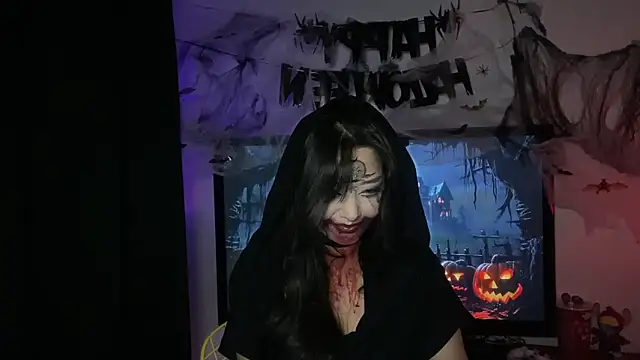 Snapshot of WonderMira chatting on October 25, 1:51 pm WonderMira online show from October 25, 1:51 pm