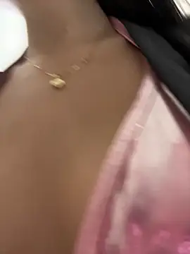 Juanita-Diaz online show from January 17, 8:34 pm