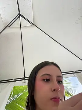 Juanita-Diaz online show from May 10, 8:36 pm