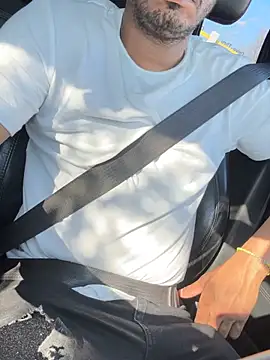 Jariushot3 online show from March 30, 9:38 pm