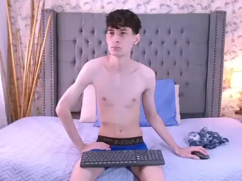 Luke Carter online show from September 12, 1:00 pm