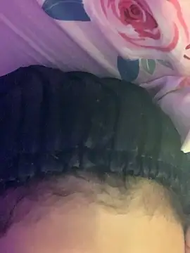 luluzinhax online show from March 15, 3:45 am