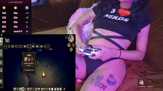 mmmminaDarling online show from May 21, 8:49 pm