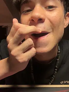 Snapshot of OopsAgain_ chatting on December 21, 12:29 am OopsAgain online show from December 21, 12:29 am