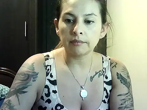 Valery  Rouse  online show from March 18, 1:20 am