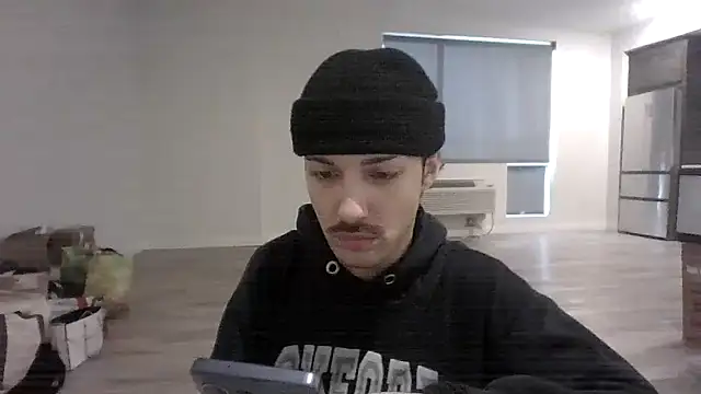 Snapshot of Jbenz420 chatting on May 23, 10:47 pm Jbenz420 online show from May 23, 10:47 pm
