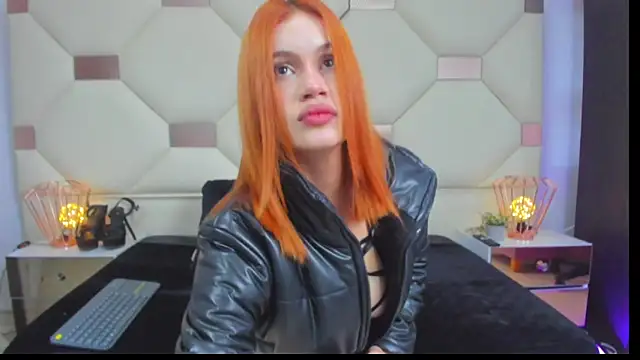 Marilyn scott online show from December 5, 1:42 pm