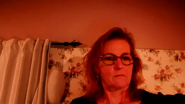 Valinella online show from February 16, 7:10 pm