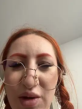 DaddysLittleSlutfox online show from July 12, 2:41 pm