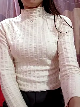 CherryBeii online show from December 16, 11:15 am