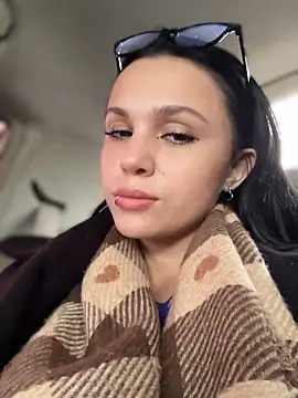 Snapshot of VendiMur chatting on September 16, 3:18 am VendiMur online show from September 16, 3:18 am