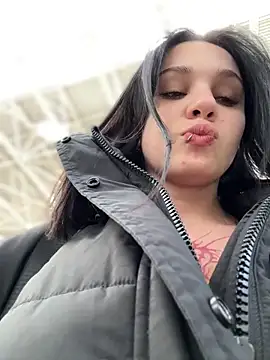 Snapshot of VendiMur chatting on October 21, 3:07 am VendiMur online show from October 21, 3:07 am