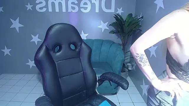 Candy kush t online show from October 24, 8:38 pm