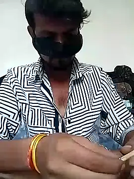 Snapshot of 7incpink chatting on November 10, 6:12 am 7incpink online show from November 10, 6:12 am