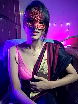 royeoy22 online show from September 24, 1:58 pm