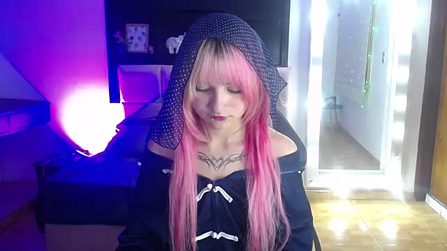  Charlotte Collins  online show from June 22, 3:53 pm