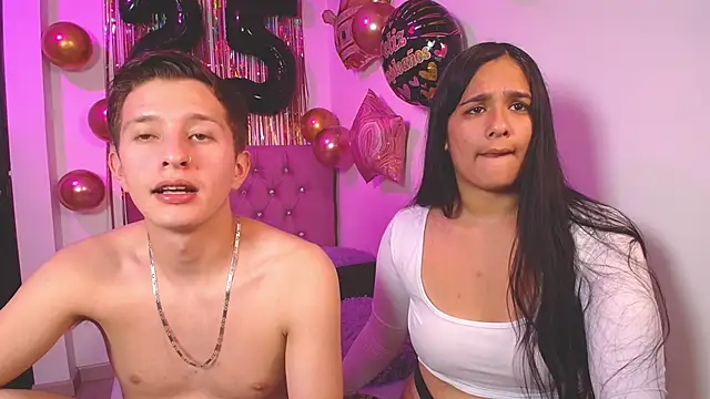 Snapshot of mae_nathan_ chatting on November 12, 5:13 pm mae nathan online show from November 12, 5:13 pm