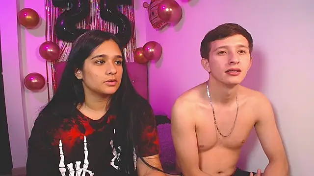 Snapshot of mae_nathan_ chatting on November 19, 11:43 am mae nathan online show from November 19, 11:43 am