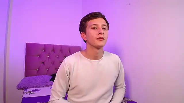 Snapshot of mae_nathan_ chatting on December 1, 6:29 am mae nathan online show from December 1, 6:29 am