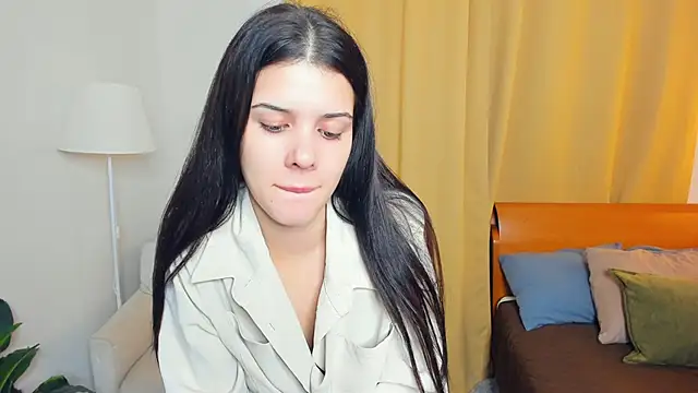 JoCauterucci online show from November 1, 6:48 am