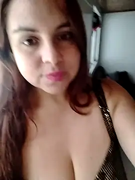 CARITOMIO online show from February 16, 8:27 pm