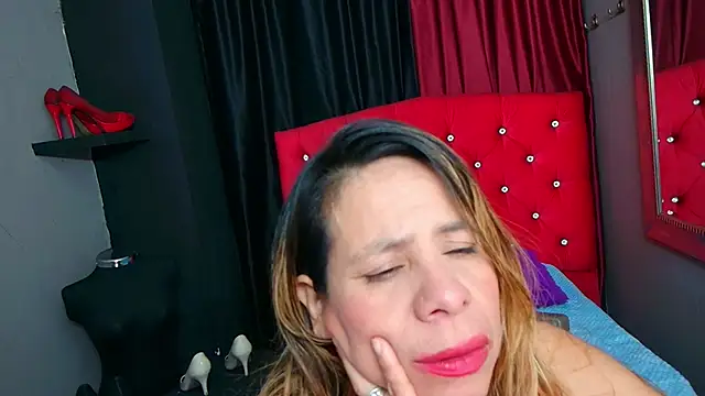 Snapshot of SofiaXDelRio chatting on October 8, 11:41 am SofiaXDelRio online show from October 8, 11:41 am