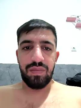 Snapshot of ahmet4090 chatting on October 26, 6:25 pm ahmet4090 online show from October 26, 6:25 pm