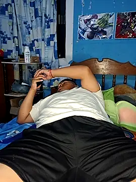 Snapshot of ramito1007 chatting on October 29, 4:15 am ramito1007 online show from October 29, 4:15 am