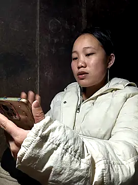 liu-liusexy online show from February 9, 10:30 am