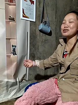 liu-liusexy online show from April 26, 2:48 pm