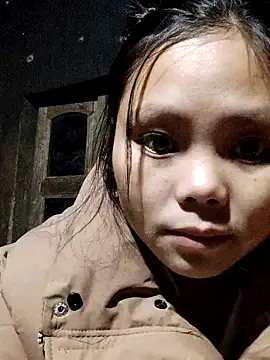 omiu-baby online show from December 1, 10:37 pm