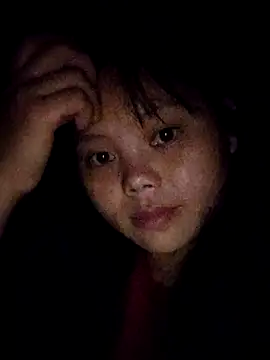 Snapshot of omiu-baby chatting on June 16, 10:01 pm omiu-baby online show from June 16, 10:01 pm