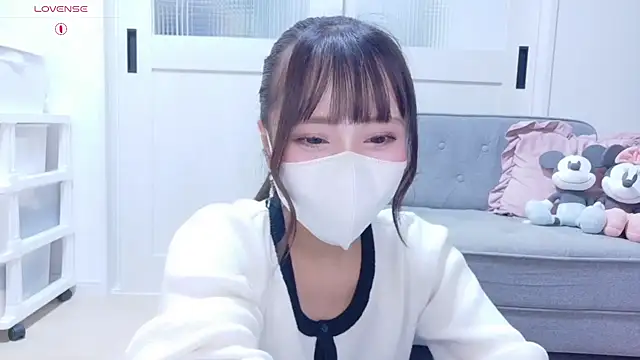 Snapshot of YURi_luv chatting on October 26, 9:59 am YURi luv online show from October 26, 9:59 am