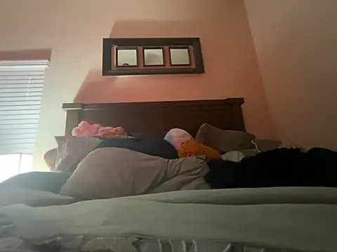 Brooke012 online show from April 23, 6:54 pm
