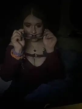 adventuresinsky online show from November 16, 2:17 am