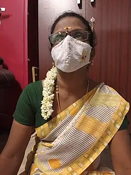 umashreetamil online show from June 18, 4:55 pm