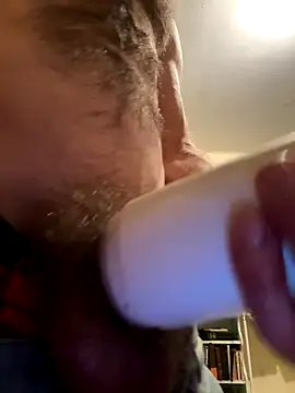 Snapshot of hungspundick1 chatting on September 29, 2:16 am hungspundick1 online show from September 29, 2:16 am