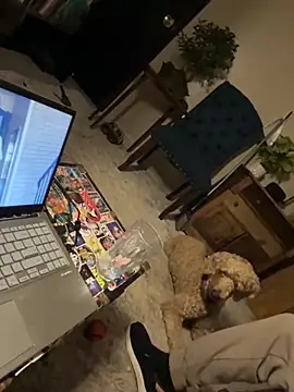 Snapshot of hungspundick1 chatting on October 14, 4:02 am hungspundick1 online show from October 14, 4:02 am