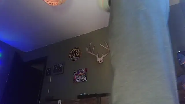 hungspundick1 online show from December 21, 1:18 pm