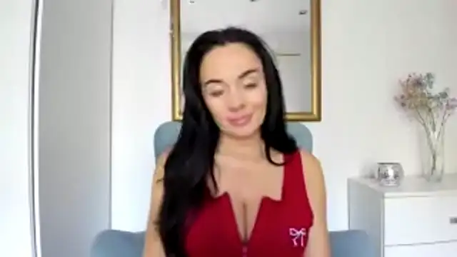 StellaSensual online show from June 12, 6:34 am
