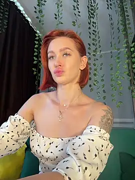 LittleFox    online show from June 5, 6:42 am