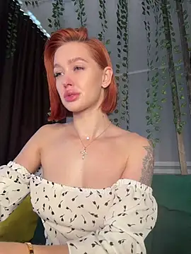 LittleFox    online show from June 6, 6:07 am