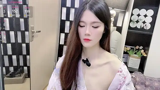 Yueyue-MM online show from November 29, 2:14 am