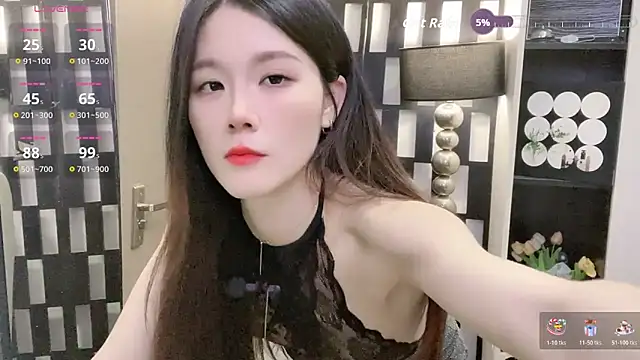 Yueyue-MM online show from February 19, 5:42 pm