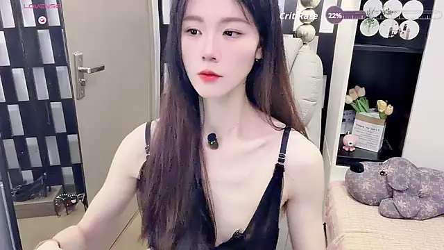 Yueyue-MM online show from May 31, 10:33 pm