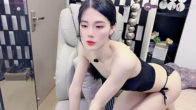 Yueyue-MM online show from June 8, 1:33 pm