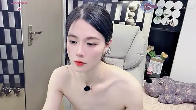Yueyue-MM online show from June 11, 2:59 pm