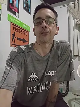 dinho carioca online show from November 11, 3:06 am